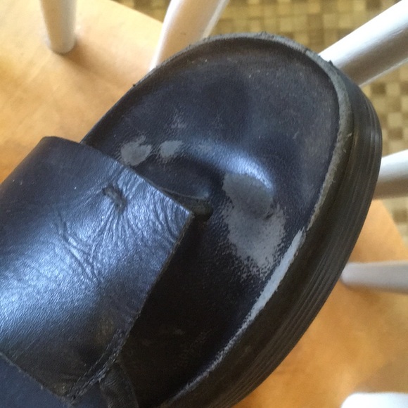 Donald j Pliner. Leather raised slipper - Picture 2 of 4